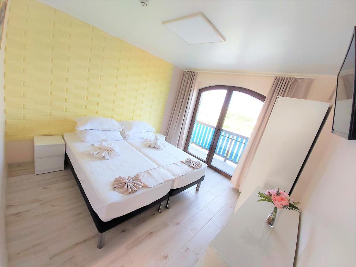Camere De Inchiriat Băltenii de Sus Exterior foto